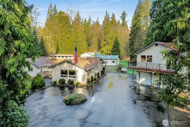 Welcome Home to this private estate. Flag virtually staged.