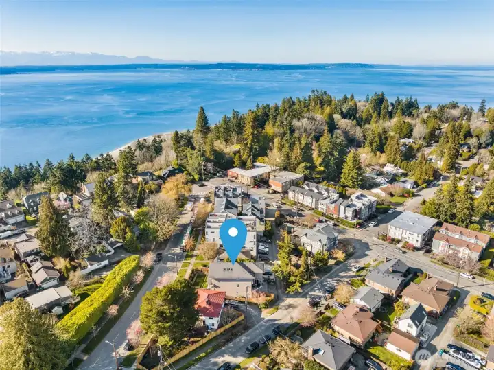 Enjoy all that Sunset Hill has to offer- fabulous walkability, convenient transit, & great schools.