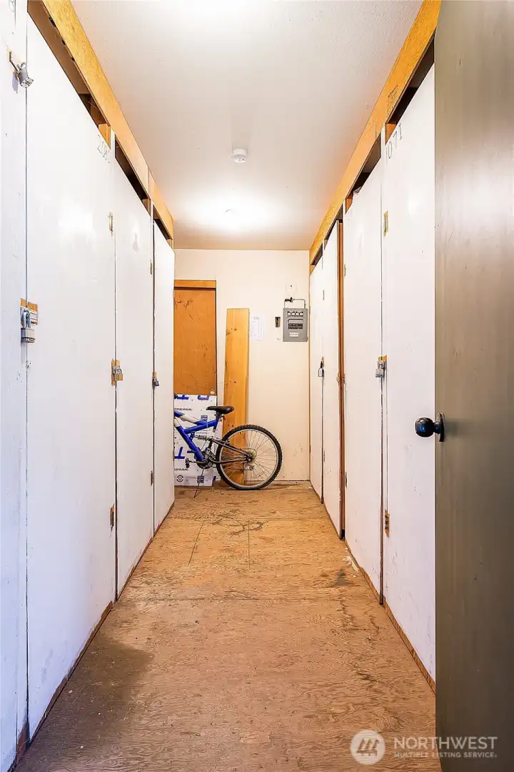 Extra storage on the 1st floor. Perfect for off season items, beach and sports gear.
