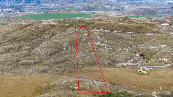 Property lines are approximate