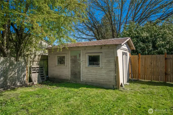 Could be converted back to a garage.