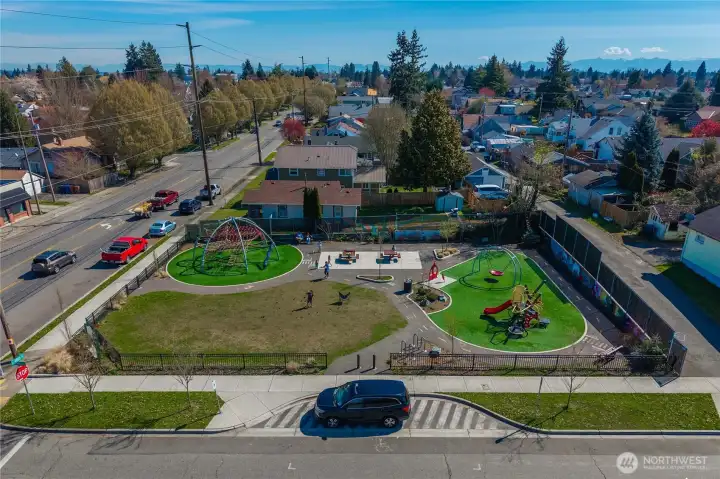 Community park nearby