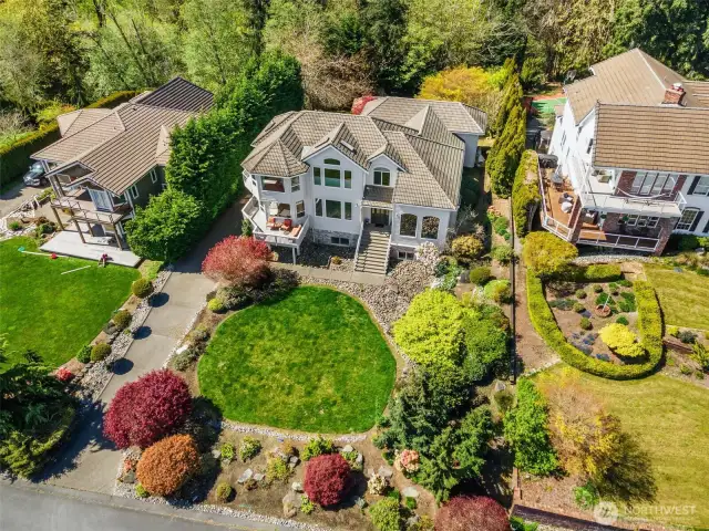 Spacious lot in elegant neighborhood.