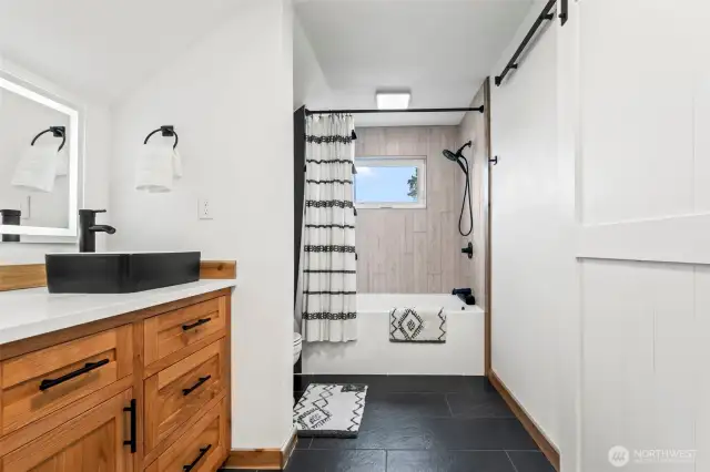 Fully and tastefully remodeled upstairs bathroom