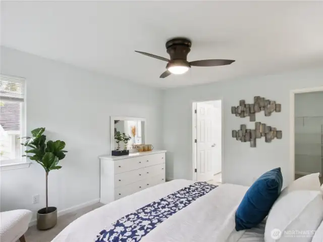 Spacious main bedroom with lots of light