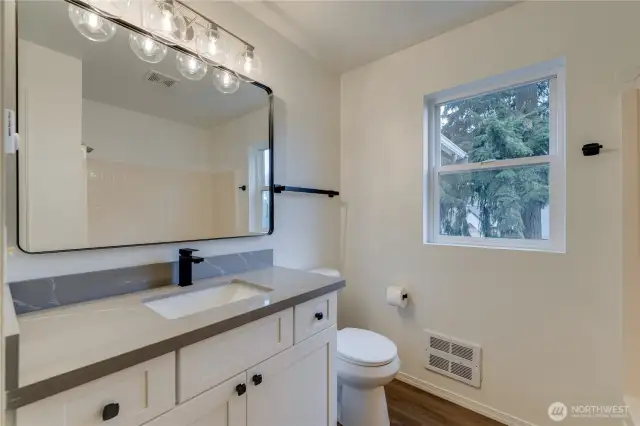 Full bath upstairs