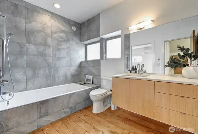 Huge tub in this main floor bathroom.