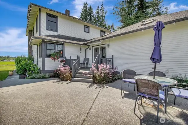 Spacious patio