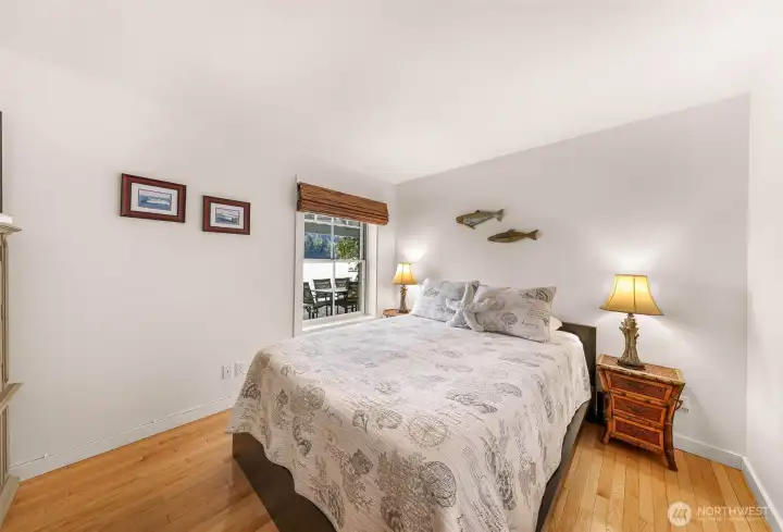 Downstairs second bedroom.