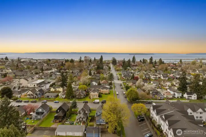 Puget Sound is just a short drive away!