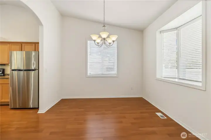 Dining/Office/Bonus space!