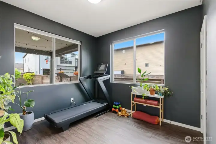 5th bedroom on the main floor
