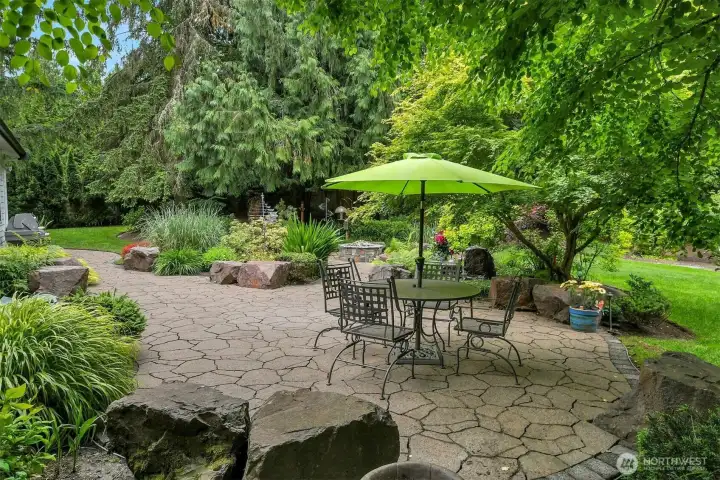 Expansive stone patio with room for your barbecues and summer fun!