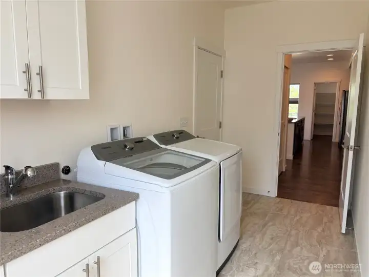 Bright Laundry Room w/Sink
