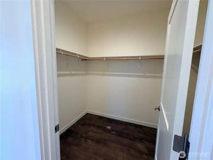 Primary Walk in Closet