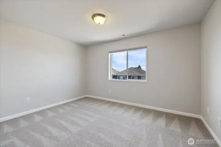 Bonus room with mountain and water views!