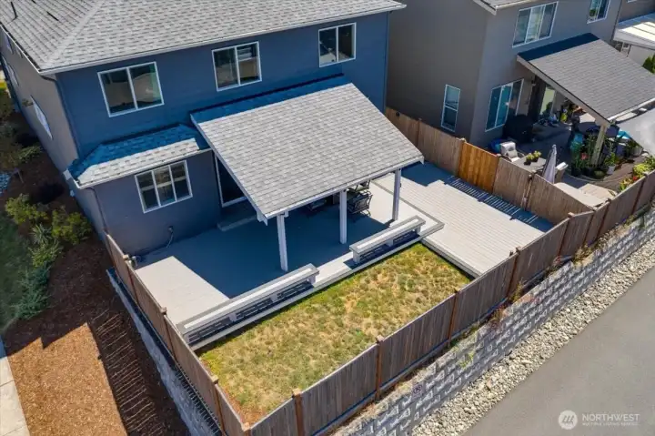 Back yard drone shot, fully fenced with a great deck to entertain on!