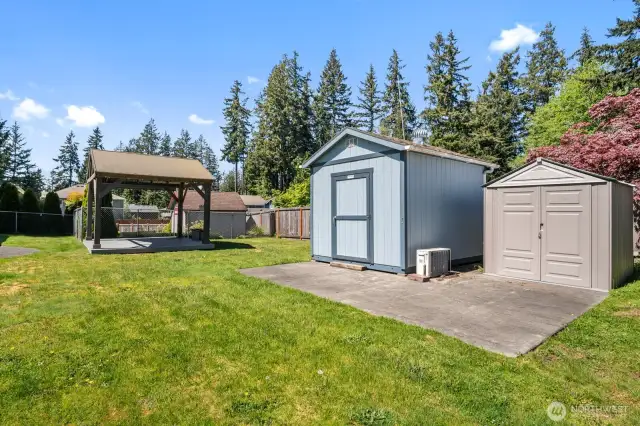 2 Outdoor sheds and Gazebo