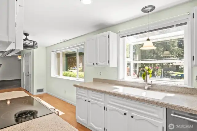 Large counter top space and plenty of natural light