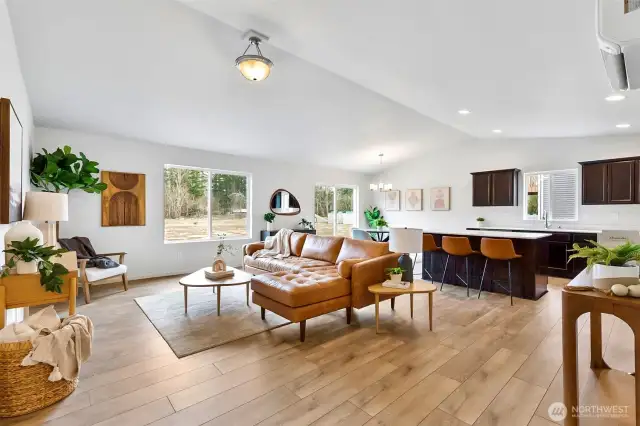 Photographs are for illustrative purposes only. Features, finishes, interior/exterior colors, landscaping and floorplan shown may vary from actual homes built.