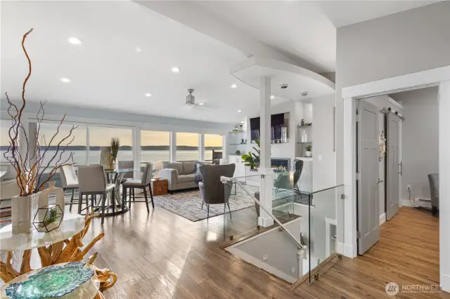 Main-level entryway opens to the expansive great room.