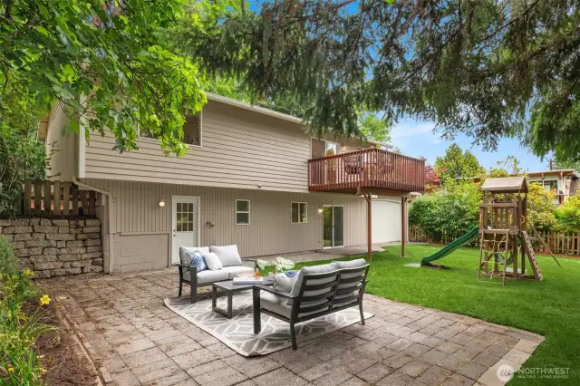 10,000+ sq. ft. lot.