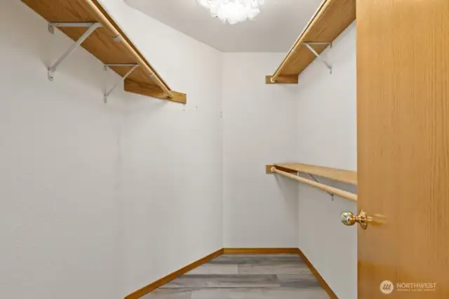 Primary Suite Closet