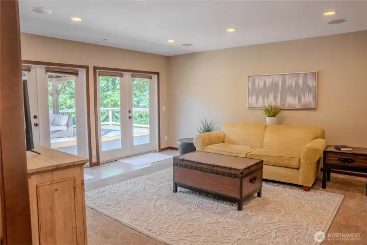 French door access to large deck!