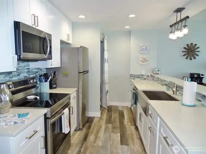 Spacious Kitchen...light and bright.