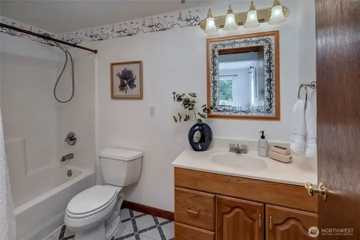 Lower Level full bathroom
