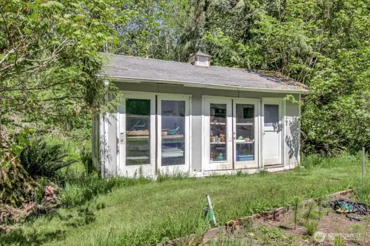 Shed
