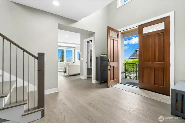Spacious foyer