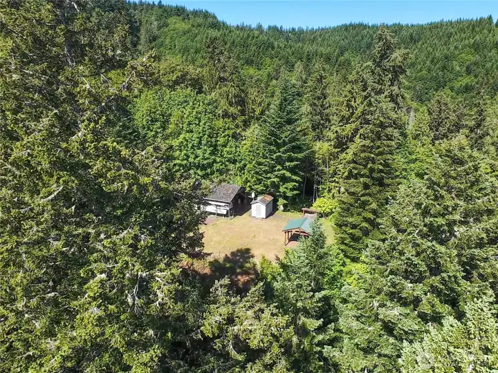 Perfect for a tiny home in the woods. Perfect for a tiny home in the woods.