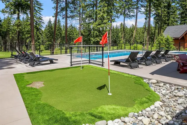 Mini turf putting area on the back deck