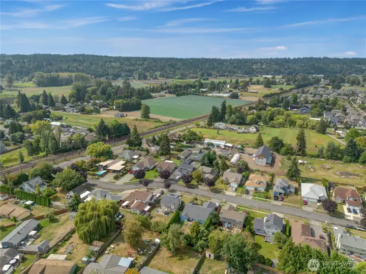 Not far from farmland, this home is less than a mile from Sam Peach Park with its playground, ball field, and walking track.
