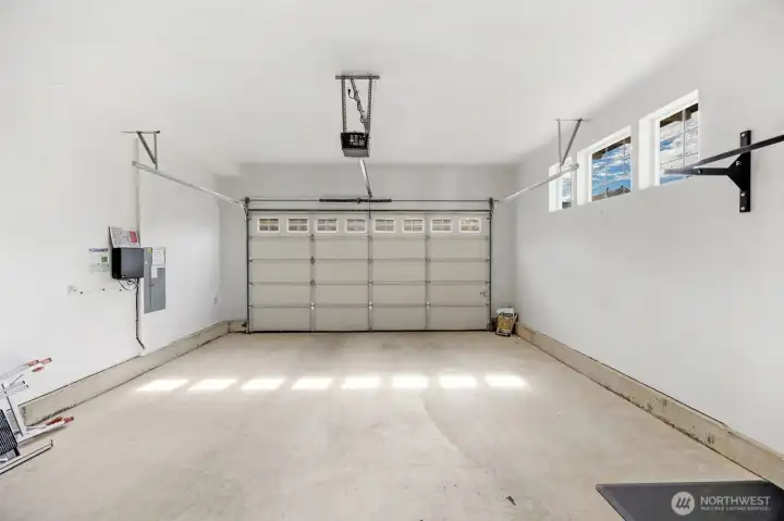 2-Car Garage