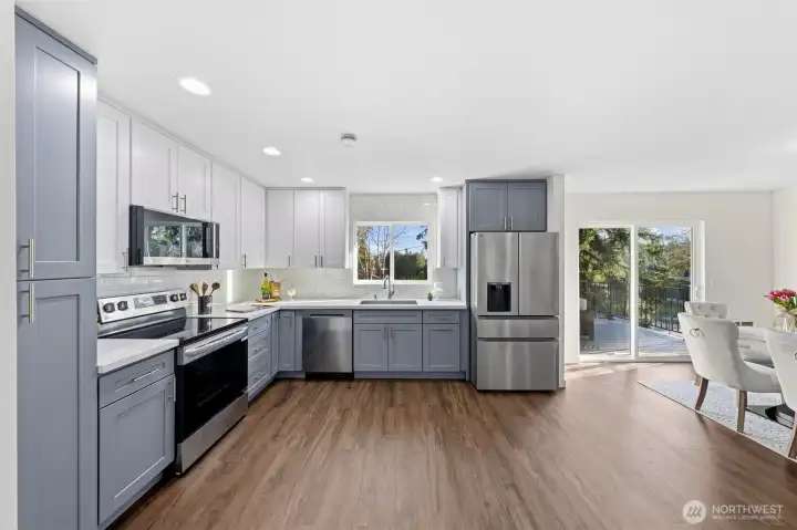 New Luxurious Kitchen