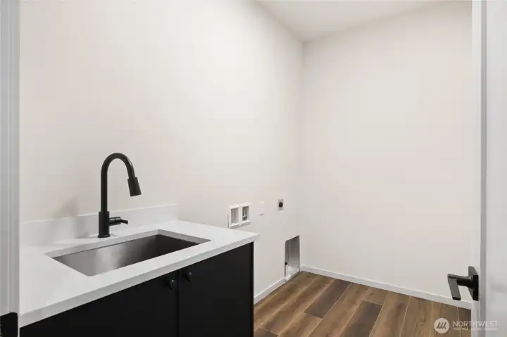 Photos, plans and elevations may be examples representing the community, community  amenities, homes or artist’s renderings that may not accurately represent the actual  condition of a homesite or home as constructed, and may also contain options and  upgrades which are not included in the sale. Trailside Homes reserves the right to make  changes to floor plans, specifications, dimensions, design and elevations without prior  notice. Stated dimensions and square footage, if applicable, are estimated and should  not be used as representations of the home’s actual size