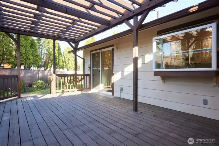 new deck & Pergola