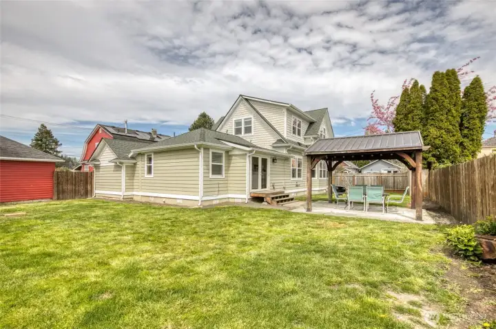 Gazebo and patio right outside the kitchen for ease of entertaining