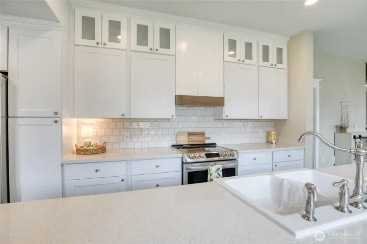 Custom tile backsplash