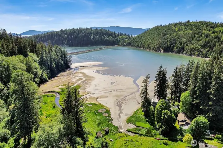 Launch your kayak or paddle board from Mud bay, which is just down the street. Launch your kayak or paddle board from Mud bay, which is just down the street.