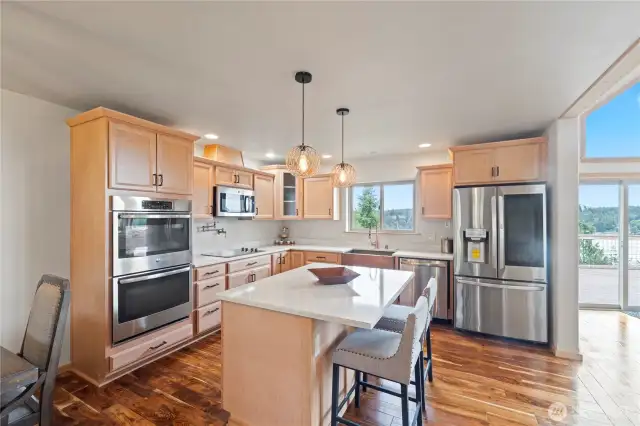 Main floor kitchen