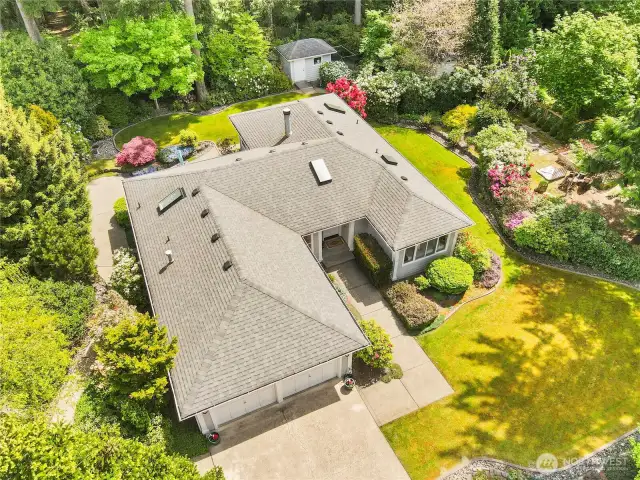 The most beautiful grounds! 14,346 sqft lot.