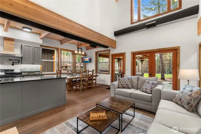 Access to outdoor living area