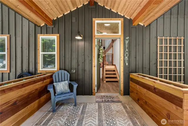 Covered Entry with Planters
