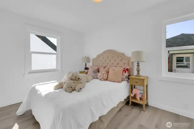 Main floor bedroom - 8042 19th Ave NW, Seattle, WA 98117