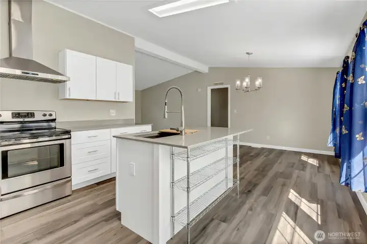 Kitchen - Unfurnished