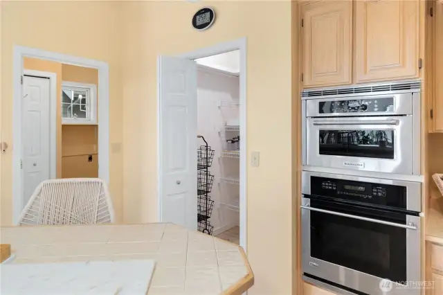 Pantry to the left of the double ovens that are like new