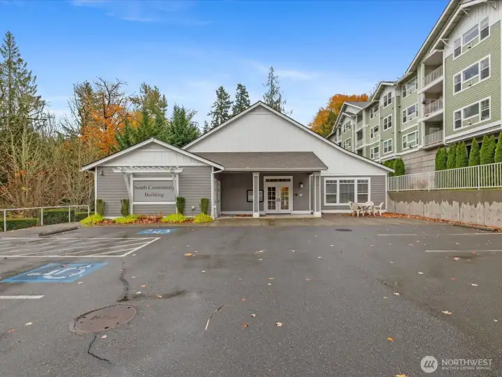 Forest Village Community Center w/ TONS of Amenities